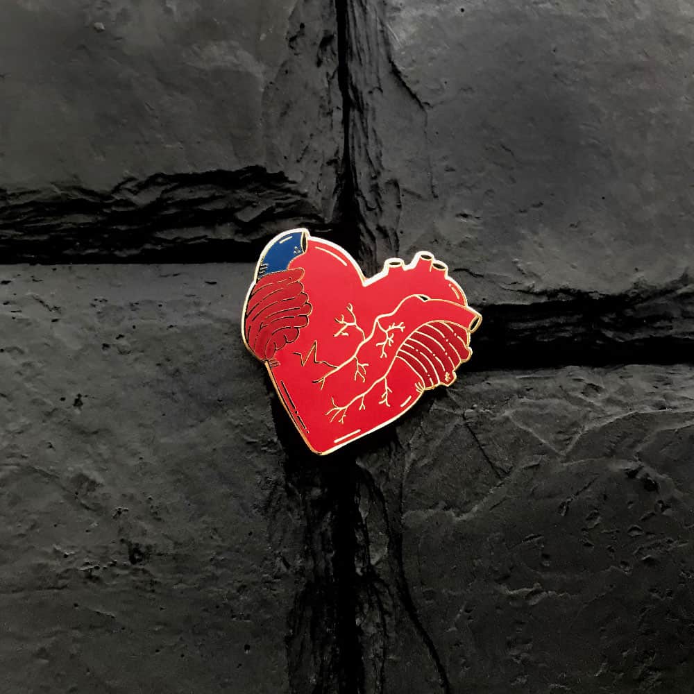 Heart Enamel Pin - PINSKILLS